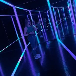 Meet your Posher, Lily